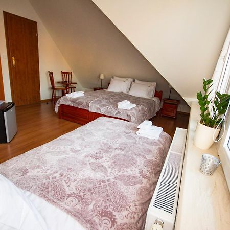 Bed and Breakfast Royal House Гданьск Экстерьер фото